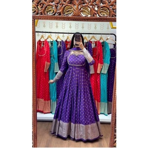 Vestido de Lujo con Tejido Jacquard Más Vendido para Mujer, con Elegante Estampado Floral, para Fiestas, Bodas y Eventos Nocturnos, Disponible para la Venta - Product Image 1
