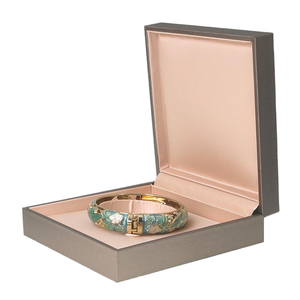 Joyero rosa de papel de polipiel de nuevo diseño, caja con logotipo personalizado, anillo, pendientes, collar, embalaje de joyería, caja de regalo - Product Image 3