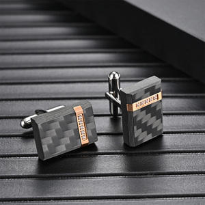 In acciaio inossidabile formato personalizzato gemelli rotondi per gli <span class=keywords><strong>uomini</strong></span> vendita calda fai da te inciso spazzolato finitura per la festa di nozze anniversario regalo - Product Image 4