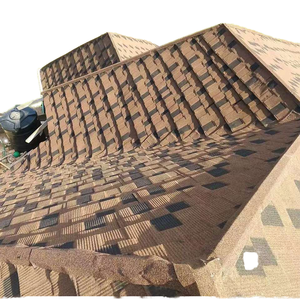 Tuiles de toiture en métal revêtues de pierre durables 50 ans, style <span class=keywords><strong>ardoise</strong></span> européenne, résistantes à la chaleur et aux intempéries, fabriquées à la machine, pour toitures d'appartements et de villas - Product Image 3