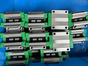 Ventas directas de fábrica Cojinete de riel de guía lineal SBR10 SBR12 SBR13 SBR16 SBR20 Cojinete deslizante lineal de bloque lineal SBR16UU SBR16LUU - Product Image 6