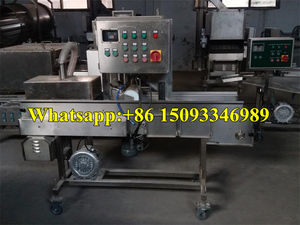 <span class=keywords><strong>Machine</strong></span> à paner et à frire pour hamburger, tarte à la viande, poulet frit, <span class=keywords><strong>machine</strong></span> à paner pour nuggets, <span class=keywords><strong>machine</strong></span> à frire pour galettes de poisson, <span class=keywords><strong>steak</strong></span> de bœuf - Product Image 3