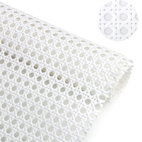 Foshan, tejido sintético popular en blanco y negro, material de correas grandes de plástico, tejido Web, hoja sintética, rollo de ratán de caña