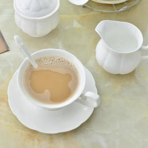 Juego de café y té de porcelana blanca clásica de porcelana real de Europa, juego de café de porcelana de hueso personalizable - Product Image 2