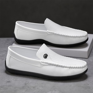 Mocassins pour hommes à bout rond, en PU, semelle en caoutchouc, doublure en peluche, couleur unie, toutes saisons, tendance - Product Image 1
