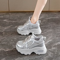 Baskets montantes décontractées pour femmes, en maille et cuir, à lacets, semelle extérieure en PVC, confortables pour le sport et le quotidien