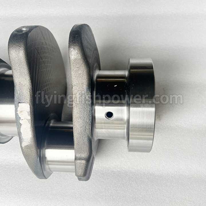 Genuine Quality 6CT 8.3L 6CT8.3 6D114 Engine Crankshaft 3917320 