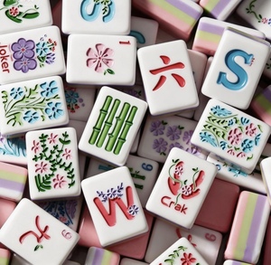 Set di Mahjong Americano OMM in Acrilico, Design Miss Darling Rosa, Portatile e di Alta Qualità, per Intrattenimento Domestico - Product Image 2