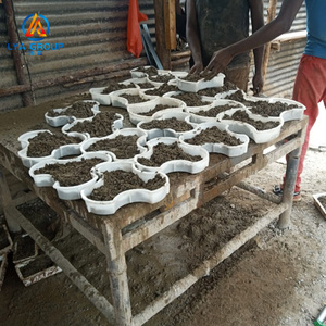 Stampo in PVC per Pavimentazione Esterna, Mattoni in Plastica per Pavimenti in Cemento e Calcestruzzo - Product Image 5