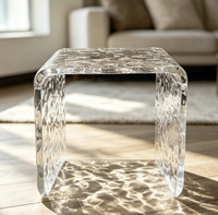 Chaise moderne en acrylique transparent à effet vague d'eau, petite et basse, étanche, pour salon, chambre à coucher, ou comme chaise à langer pour la maison