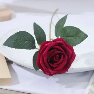 מכירה ישירה במפעל עיצוב חדש זרי משי פרחים מלאכותיים עיצוב חתונה