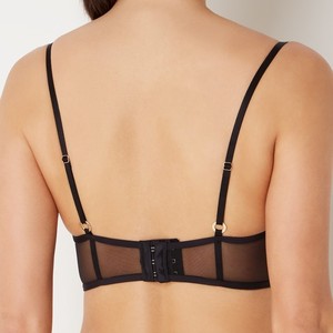 Set di Lingerie in Rete Nera con Cinturini a Catena Dorata, Reggiseno Trasparente e Perizoma di Alta Qualità, Set di 2 Pezzi dal Design Unico e alla Moda - Product Image 2