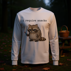 Camiseta de manga larga con estampado digital de mapache 'I Require Snacks', unisex para adultos, cuello redondo, promocional - Product Image 3