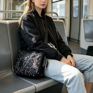 Nouveau sac pour femme, motif léopard rétro, sac à bandoulière pour femme, sac à main, sac fourre-tout grande capacité pour femme - Product Image 3