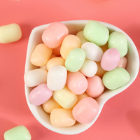 Suikergoed groothandel OEM/ODM op maat gemaakte private label katoensuiker kleurrijke cilindrische hartvormige zoete knapperige marshmallow