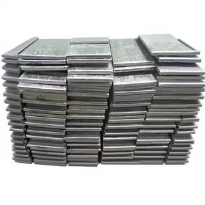 Acciaio Piatto Non Legato AiSi Standard Q235B Trafilato a Freddo <span class=keywords><strong>Zincato</strong></span> a Caldo 30*2 40*2 per Edilizia e Messa a Terra - Product Image 4