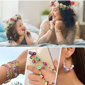 ชุดลูกปัดดินโพลิเมอร์และลูกปัดตัวอักษร 30 สี บรรจุในกล่องพลาสติก - Product Image 6