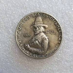 1921 États-Unis Pièce de monnaie demi-dollar du Tercentenaire des Pèlerins en argent, réédition, et jeton en laiton - Product Image 2