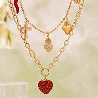 Magnifique ensemble de bijoux plaqué or 18 carats avec pendentif cœur rouge serti de zircons, collier ras du cou, boucles d'oreilles pendantes et bague