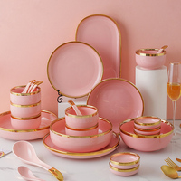 Service de table de luxe en porcelaine rose Phnom Penh, 18 pièces, pour 4 personnes, en céramique