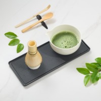 Sanmei Ensemble de 4 ustensiles classiques écologiques pour matcha : fouet, cuillère, support en bambou, dans une boîte en papier pratique – Accessoires pour thé et café