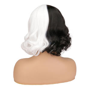 <span class=keywords><strong>CRUELLA</strong></span> De Vil Cosplay peluca corta rizada medio negro medio blanco Sra. Spot Hair Deville Dalmations pelucas de Cosplay resistentes al calor - Product Image 4