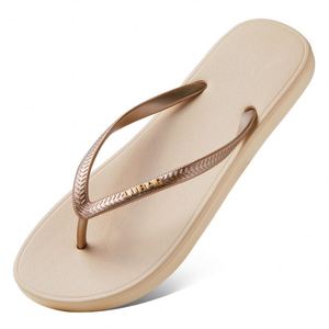 Tongs Ludadi en forme de cœur avec strass pour femmes et hommes, pour la plage, respirantes, légères, antidérapantes, tenue de couple - Product Image 5