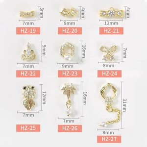 Venta al por mayor Nail Art Chapado en oro Aleación de circón Encantos Adornos de uñas para accesorios de uñas - Product Image 2