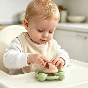 Jouets de bain en silicone en gros pour bébés, jouet rotatif à ventouse sensoriel pour tout-petits, OVNI, planète spatiale, pulvérisation d'eau, amusement dans la baignoire - Product Image 3