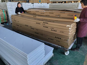 Vente chaude usine – Panneau mural SPC WPC de haute qualité en fibre de charbon, étanche, avec placage bois, pour décoration intérieure - Product Image 4