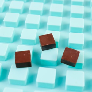 BPA Free 2025 New Design <b>Baking</b> Mat Dog Treat Mold <b>Silicone</b> Gummy Molds Non Stick for Chocolate Jelly Ice Cube Candy - Product Image 4