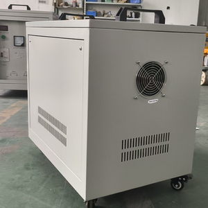 Convertidor de Voltaje Trifásico Ajustable 220V-380V 1000W 30A Transformador - Product Image 5