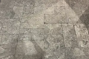 China Factory Wholesale Cheap Price Paving Tumbled Blue Limestone For Outdoor Floor Tiles
