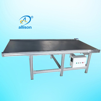 Convoyeur à bande à vitesse réglable de Table de rouleau de chargement automatique en bois pour le prix de Machine de routeur de commande numérique par ordinateur