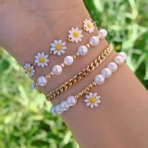 4pcs One Set Hot Sale Cross-border New Style Ethnic Style Stacked love Beaded <b>Bracelets</b> Bohemian Retro Daisy <b>Bracelet</b> for Women - Product Image 2