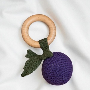 Hochet pour bébé en crochet, <span class=keywords><strong>anneau</strong></span> <span class=keywords><strong>de</strong></span> <span class=keywords><strong>dentition</strong></span> doux et ludique en forme <span class=keywords><strong>de</strong></span> fruits d'été (<span class=keywords><strong>Fraise</strong></span>, Citron, Myrtille, Raisin) - Product Image 2