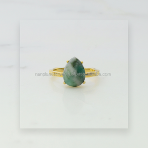 Bague de luxe en argent 925 plaqué or émeraude brut vermeil poire griffes plaqué or 18 carats design glacé Moissanite diamant perle pierre 925 - Product Image 1