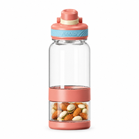 Bouteille d'eau de sport d'extérieur 21oz avec compartiment à collation, bouteille Tritan avec couvercle à paille et boucle de transport pour la randonnée et le camping
