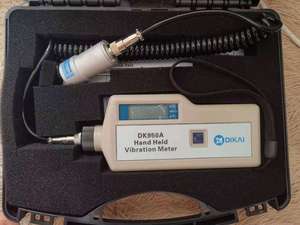 Testeur de vibrations portatif DK950A, détecteur de sonde moteur, 10-1000Hz, précision 5%, écran LCD 3 1/2 chiffres - Product Image 6