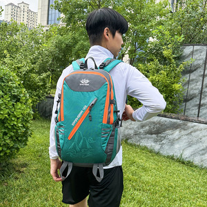 Mochila de Senderismo Vanaheim de 40L, Resistente al Agua, para Deportes al Aire Libre, para Hombre - Product Image 3