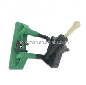 Cylindre maître d'embrayage 1M5Z7A543AA 1M517A543AA 98AB7A543AG YS4Z7A543AA 1595244 1133522 1M517A543AC pour pompe de frein de voiture Ford - Product Image 2