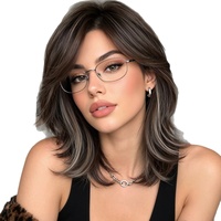 Perruque en fibres synthétiques naturelles pour femme, couvrante, avec frange queue de loup, mèches brunes, résistante aux hautes températures, volumineuse et réaliste