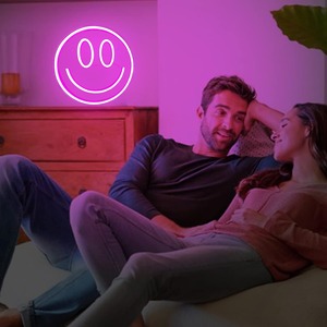 Enseigne néon LED visage souriant pour décoration murale, intensité réglable, jaune/rose, étanche IPX3, pour centres commerciaux et usage domestique - Product Image 2