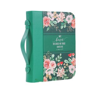 Muestra Gratuita de Bolsa de Fieltro Personalizada para Mujer con Cruz Tallada, Bolsa de Fieltro para Biblia, Funda para Biblia de Iglesia con Bolsa de Transporte - Product Image 1