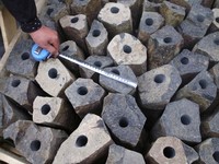 Fontaines d'eau extérieures modernes en basalte - Décoration de jardin écologique et durable