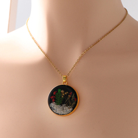 Collier pendentif en forme de champignon avec fleurs séchées faites à la main et breloque en résine transparente pour femmes et filles, bijoux vintage style Fairycore