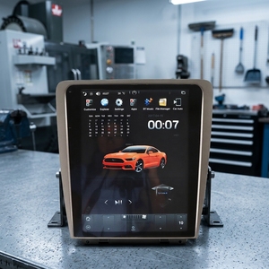 Reproductor de Video para Auto Tesla de 12.1'' con Android, Pantalla Dividida y TV para Ford Mustang Antiguo 2010-2012, Navegación GPS, CarPlay - Product Image 3
