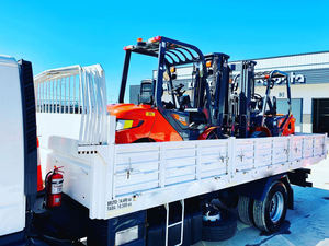 Montacargas Diésel LG25DT Nuevo de 2 Toneladas con Neumáticos Sólidos, Vehículo de Elevación con Motor de Combustión Interna Hidráulico - Product Image 3