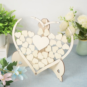Panneau de signature alternatif en bois en forme de cœur pour livre d'or de mariage, en gros et en stock, pour la décoration de réception de mariage - Product Image 4