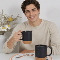 Tasse en céramique à fond en liège mat avec couvercle en plastique Design moderne couleur unie lave-vaisselle et micro-ondes tasse à eau de style nordique